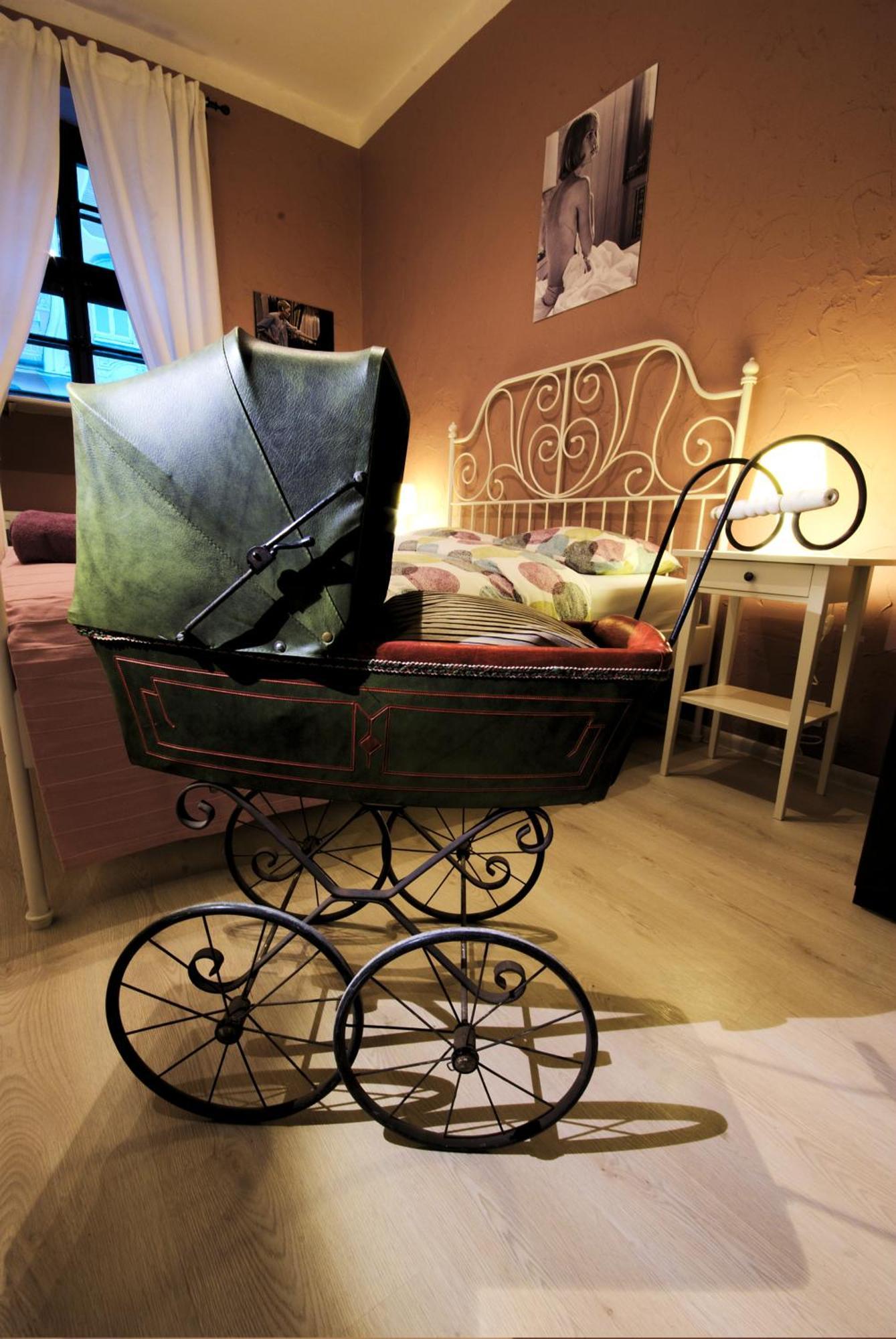 Rosemary'S Private Ensuite Rooms In Old Town بوزنان المظهر الخارجي الصورة