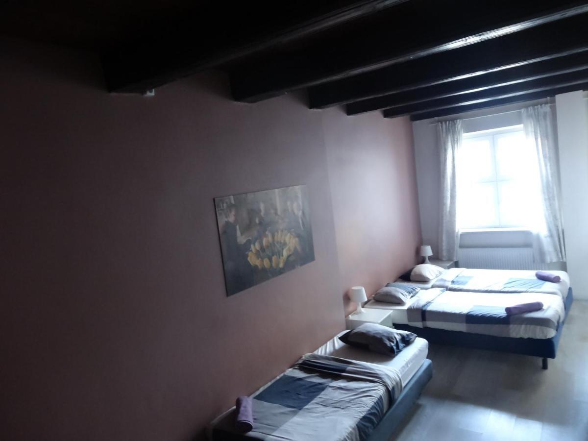Rosemary'S Private Ensuite Rooms In Old Town بوزنان المظهر الخارجي الصورة