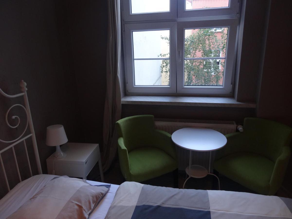 Rosemary'S Private Ensuite Rooms In Old Town بوزنان المظهر الخارجي الصورة